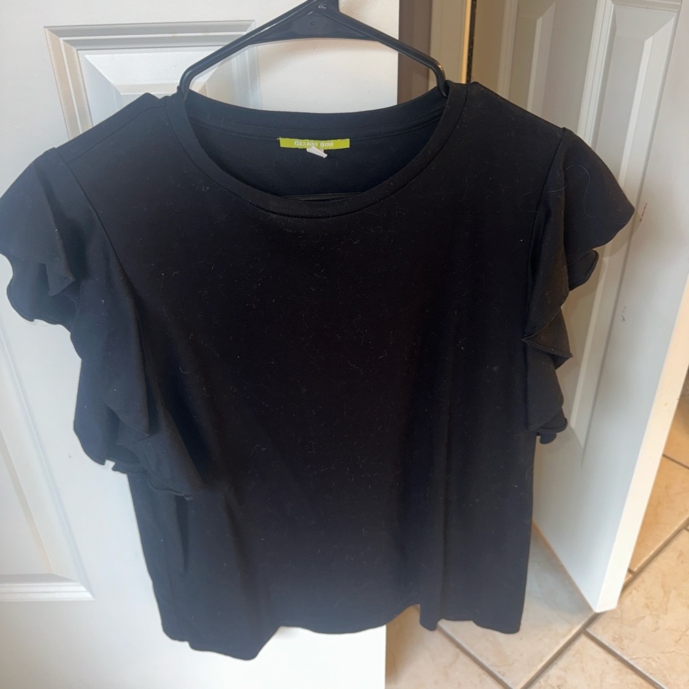Gianni Bini Black Ruffled Flutter Sleeve T-Shirt